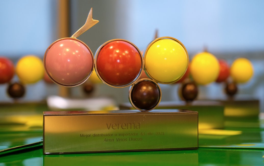 ¡La #DoCampoDeBorja está nominada a los #PremiosVerema en dos categorías!
Mejor Proyecto de Enoturismo del año 2022
Mejor CRDO de Vino del año 2021 
Si te gustan nuestros vinos y has estado en las Cuatro estaciones de la #Garnacha 
Vota 👉ow.ly/aSX950MIOIl