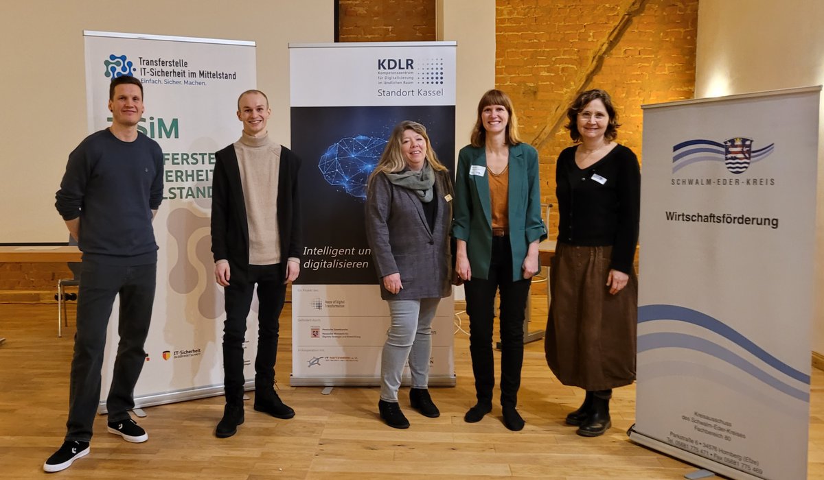 Das KDLR hat in den vergangenen zwei Wochen fünf IT-Sicherheit-Basisveranstaltungen in verschiedenen Landkreisen erfolgreich umgesetzt. Alle Veranstaltungen waren sehr gut besucht und hat insbesondere KMU erreicht und positiven Zuspruch gefunden.