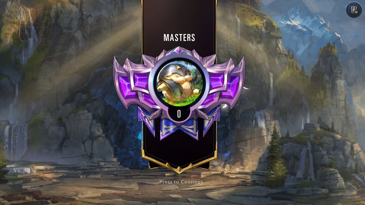 I'm apparently a Legends of Runeterra master now. Yay!