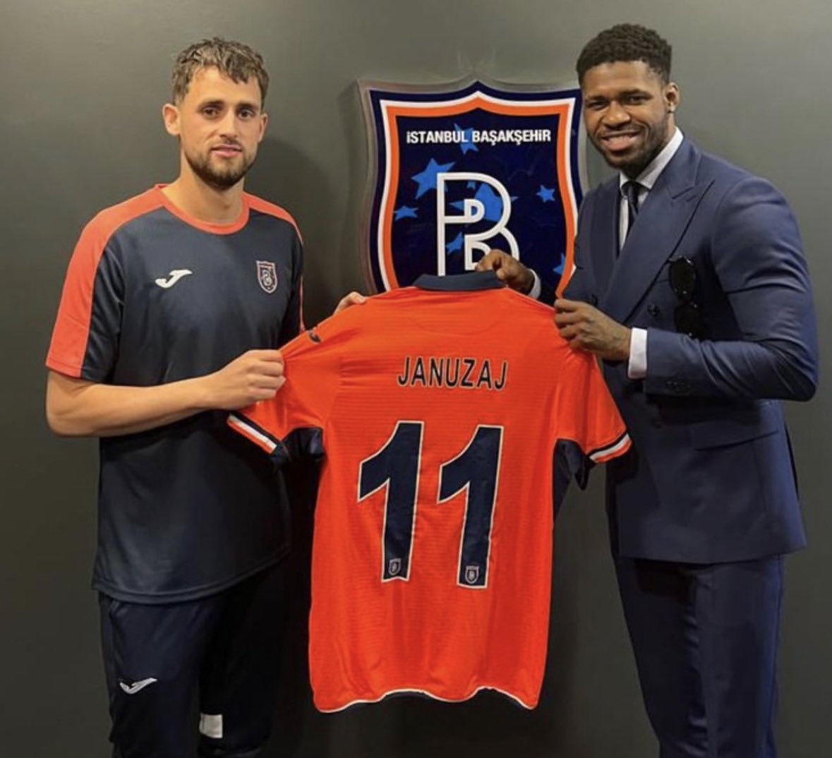 FabrizioRomano's tweet photo. Adnan Januzaj leaves Sevilla and joins Istanbul Basaksehir on loan deal until the end of the season 🇹🇷🤝🏻 #transfers

Deal completed and signed. https://t.co/wJ68nIKAaQ