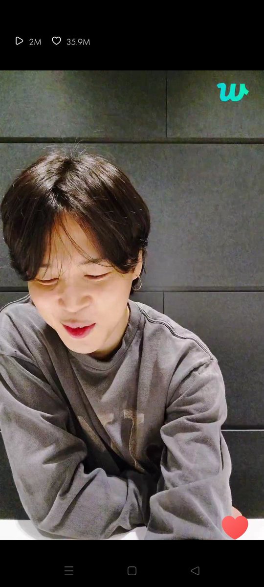 AlphaMiel's tweet photo. He came home today 😭😭😭😭😭💜💜💜 @BTS_twt like a busy boyfriend giving an update. Short but so cuteee 💜 https://t.co/R1GkQxwjkM