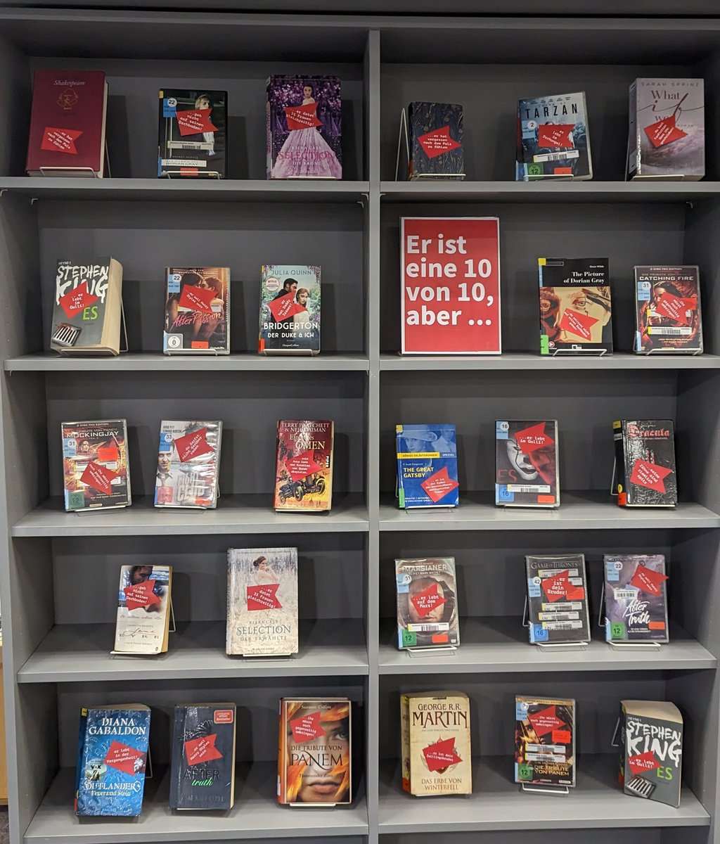 KatBlack42's tweet image. Habe mir sehr viel Mühe gegeben. Am Ende wurden 2 Bücher ausgeliehen 💔
#library #bookdisplay