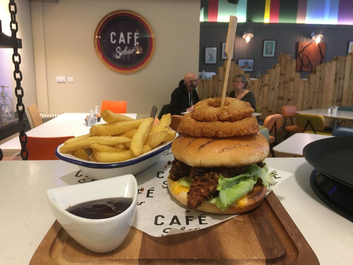 SobarNottm's tweet photo. Chef Tom's own N.F.C (Nottingham fried chicken) marinated in yoghurt, chilli, herbs and spices and served with melted cheese and BBQ sauce :)
#special #tasty #cheftom #recovery #addiction https://t.co/NXPnCSPGow