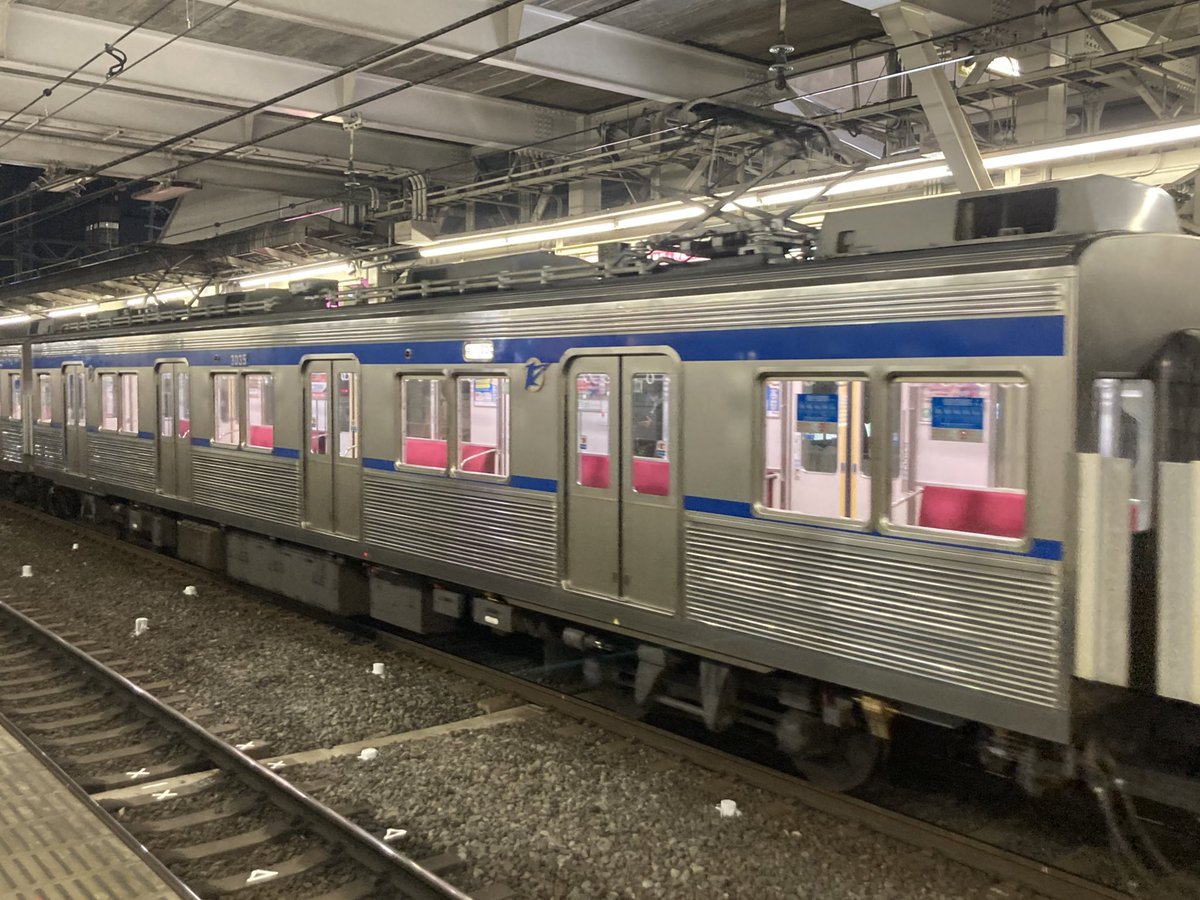 JNR1032's tweet photo. 3523F形式写真
1枚目から3035/3523
#泉北高速鉄道 #3000系 #3523F https://t.co/ssDm2FPIm2