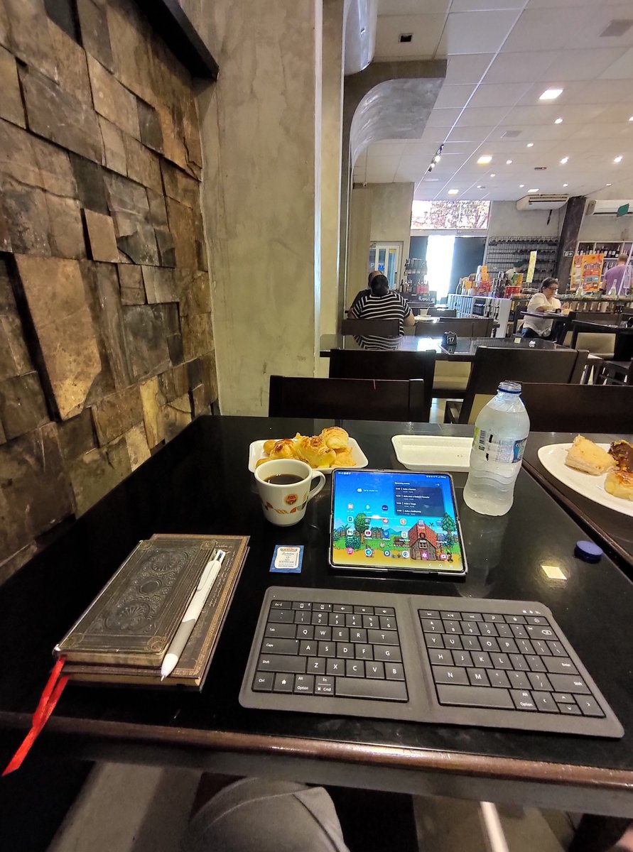 💾 Izzy Nobre🐁 tweet media