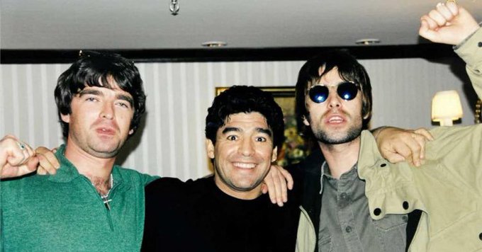90sfootball's tweet photo. Noel Gallagher, Diego Maradona and Liam Gallagher. https://t.co/cyCBgBLFkI