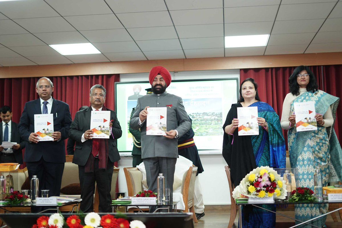 ucostdehradun's tweet photo. Hon’ble Governor of Uttarakhand,  Lt. Gen. Gurmit Singh, PVSM, UYSM, AVSM, VSM (Retd.) inaugurated Intel supported AI Skills Lab &amp; Unveiled the curtain raiser of upcoming Rural Science Congress on 7th Annual Day of Regional Science Centre, Dehradun. https://t.co/wT4T7pGG2R