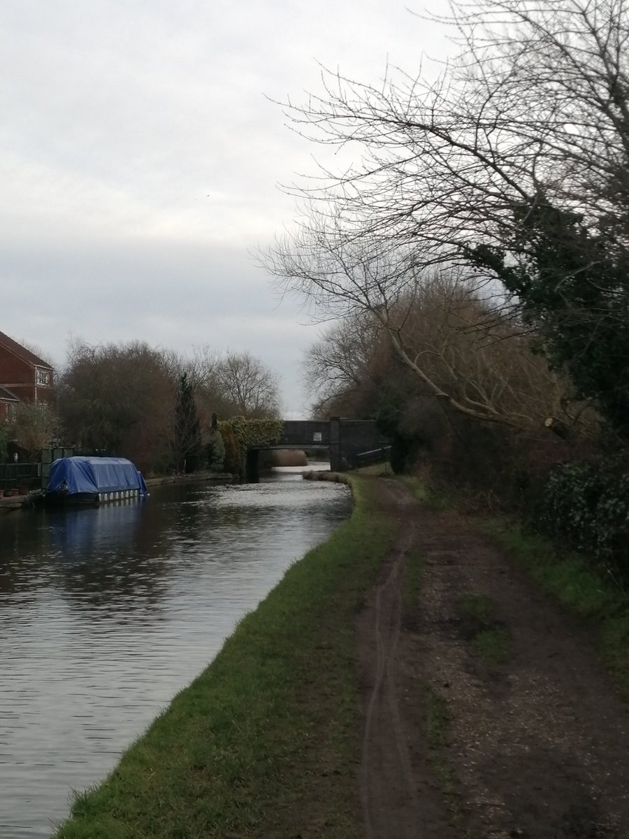Cat sitting for the parents so went for a morning run around the old hometown! 🏃‍♀️💛

#hometown #burtonontrent #running #MoveWithTony <a href="/MOVEcharity/">MOVE AGAINST CANCER Charity</a> <a href="/cancer5kYourWay/">5k Your Way, Move Against Cancer</a>