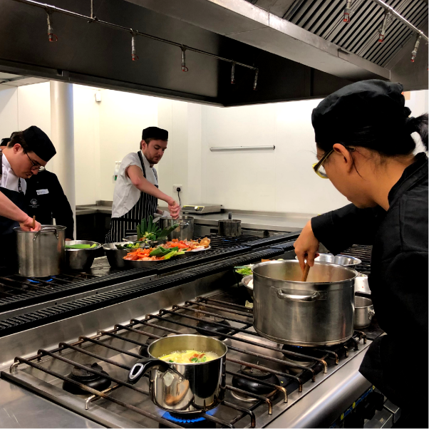 ChefAcademyLond's tweet photo. Join the students in our foundation kitchen where you develop professional culinary skills alongside a collection of highly reputable chefs who come from the British culinary industry. 

Take a look at Chef Academy’s cooking courses based in London here: https://t.co/sJVE2r9gwD https://t.co/pOwutfouNr