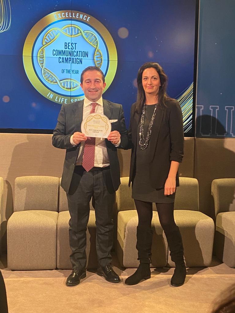 GrpServierITA's tweet photo. #ComeUnRitornello, campagna musicale di sensibilizzazione sull’aderenza terapeutica ha ricevuto il Lifescience Excellence Award 2022 come Best Communication Campaign of the Year!
#WeAreServier #MovedByYou #PatientFirst #LSEA2022 #liveSICS https://t.co/ijtxKyOHnE