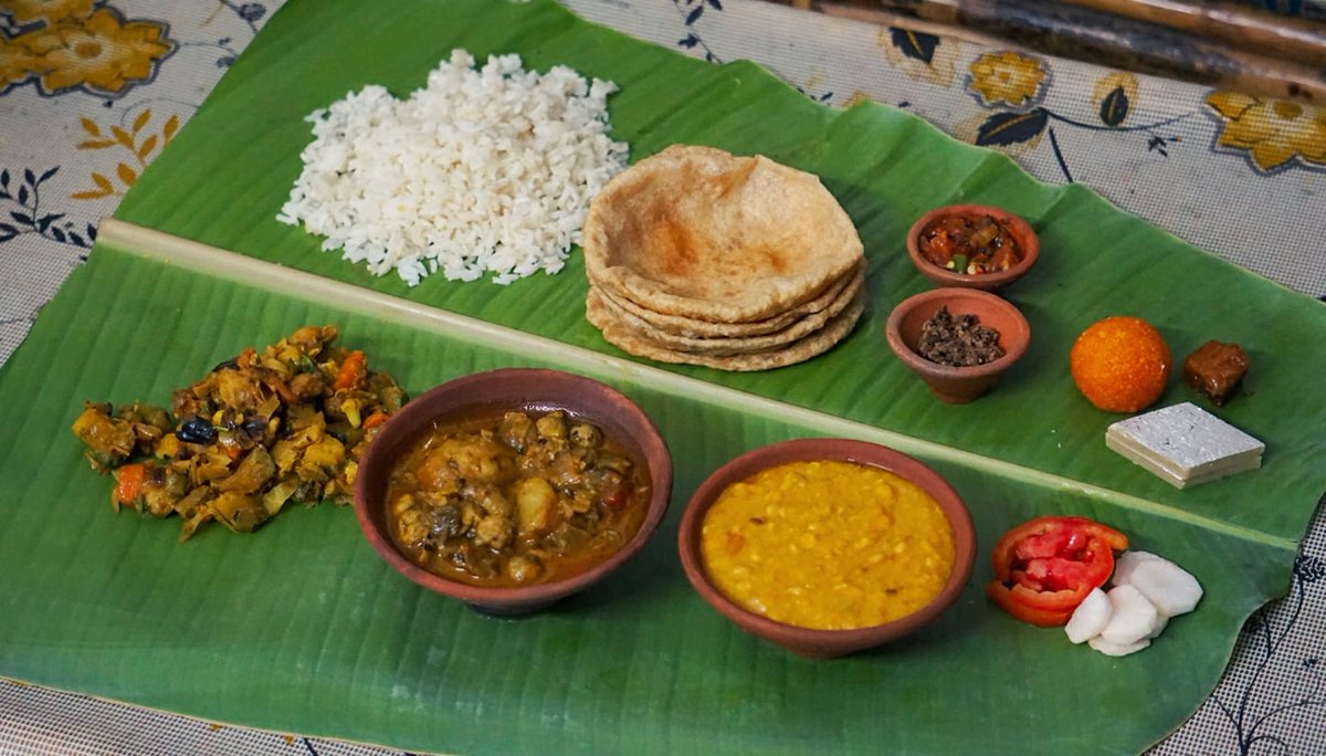 aarti20dec's tweet photo. #festivalvibes 
#festivefood 
#foodsofindia #homemaderecipes
#gharkakhana https://t.co/gPNGelHj3Y