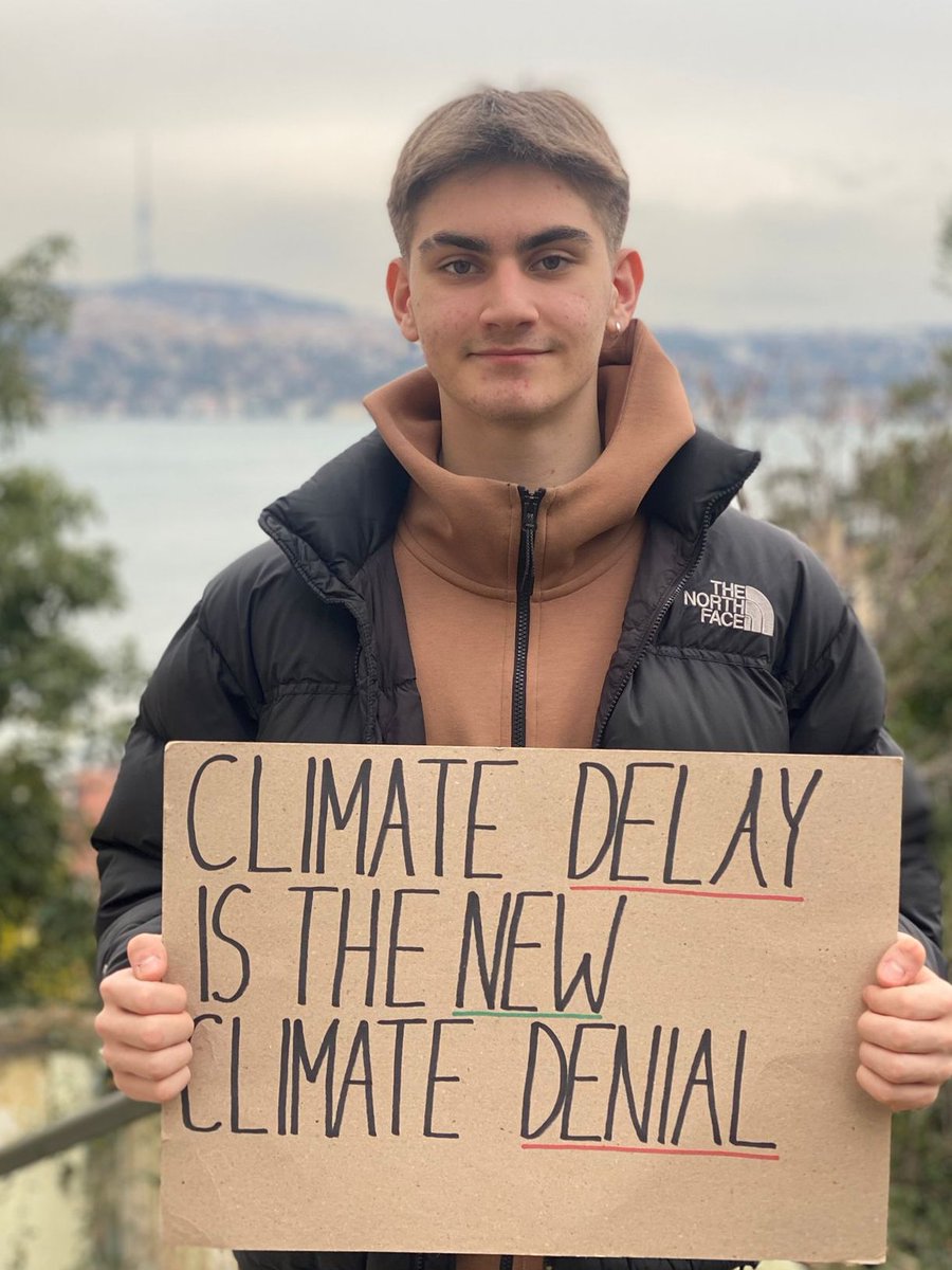 #ClimateStrike week 203
We need to demand real climate targets, real action. 
#VoteForClimate 
#İklimİçinOyVer