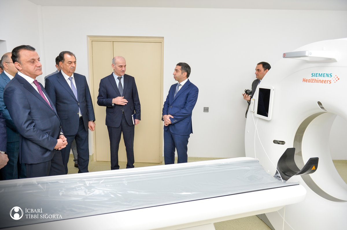 İcbari Tibbi Sığorta üzrə Dövlət Agentliyinin dəstəyi ilə Lənkəran RMX-da yaradılan müasir tibbi standartlara cavab verən İnvaziv kardiologiya və Ürək-damar cərrahiyyəsi şöbələrinin açılışında iştirak etdik. Artıq bu tibb müəssisəsində də ürək-damar cərrahiyyəsi icra olunacaq.