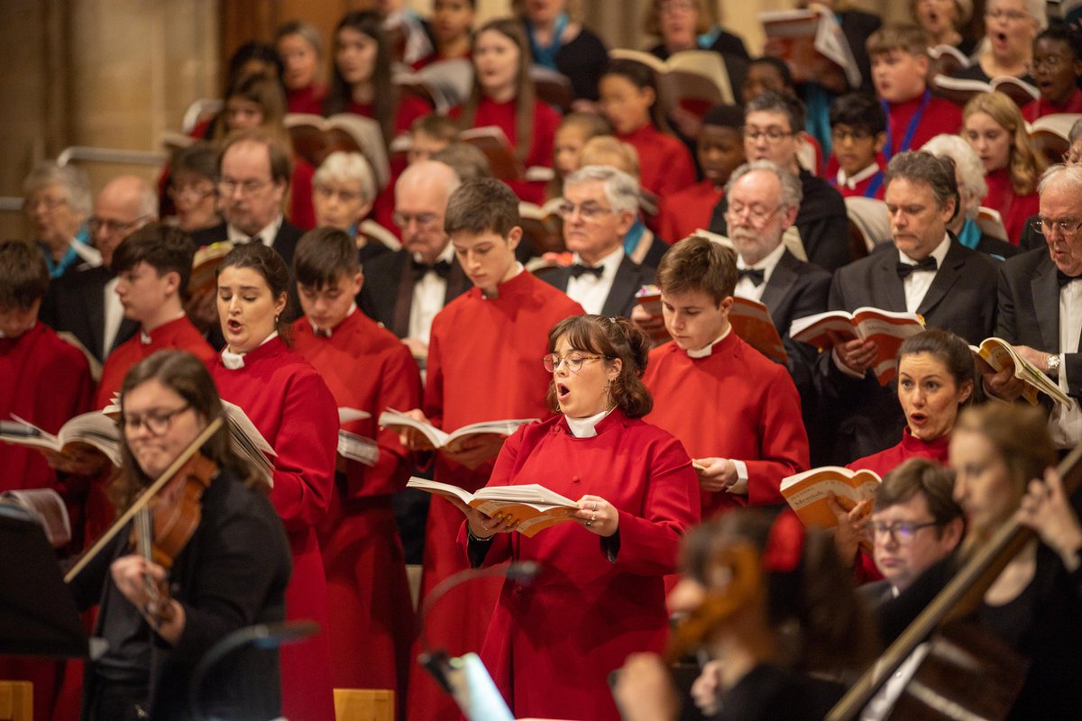 Applications to be our next #Choral #Scholars close Friday 10th February, 0900 📝

To apply➡️ peterborough-cathedral.org.uk/jobs.aspx

📷Terry Harris
#choralscholarships #cathedralmusic #churchmusic

@nycgb @nycgbalumni <a href="/NYCOScotland/">NYCOS</a> <a href="/nccgb/">The National Children's Choir of Great Britain</a> <a href="/RodolfusChoir/">Rodolfus Choir</a> <a href="/RHULMusic/">Music at Royal Holloway</a>
@RSCMPandN 
<a href="/RSCMCentre/">RSCM Centre</a>