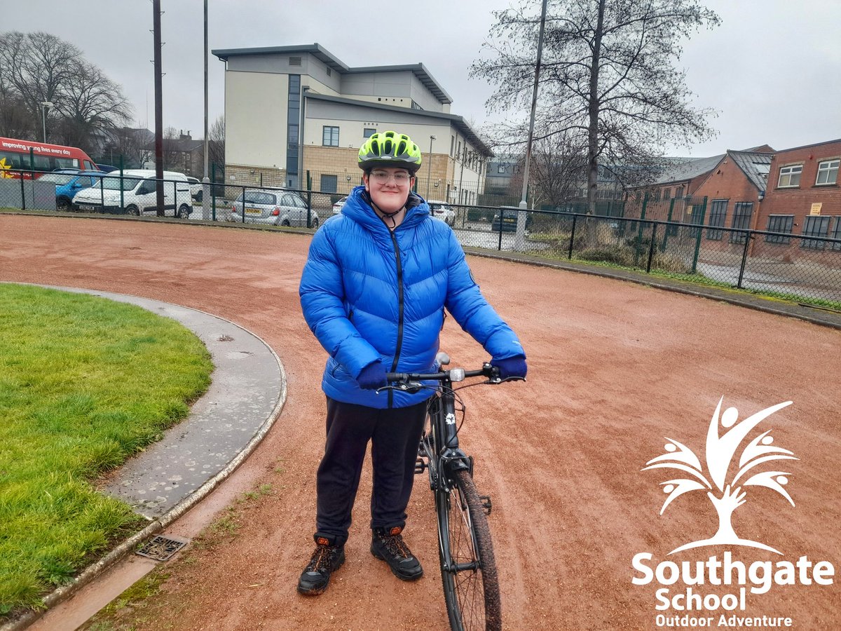southgateHD5's tweet photo. A great way to spend a Friday at the Speedway 🚴‍♀️ #GetCycling #BikeLife #FridayFeeling #CyclingForAll #MountainBiking #BritishCycling #GetOutSide @KirkleesCouncil @AlbionCycling @BritishCycling @frogbikes @FrogBikesUSA @IOLOutdoorProfs @LearningAway @CLOtC @muc_off @FrogbikesNL https://t.co/mMEVflcbHt