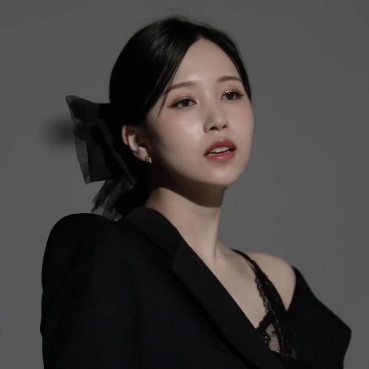 ㅤ
ㅤ 
            tfc   :>

ㅤ