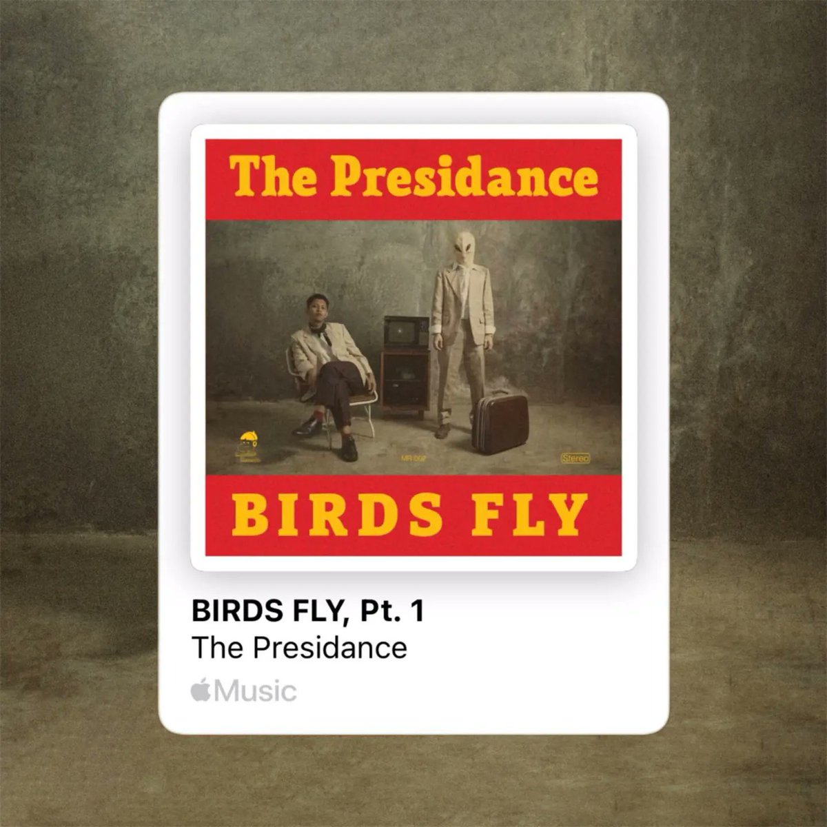 MadcluriRecords's tweet photo. Mohon maaf double single "BIRDS FLY" belum tersedia di waptrick, 4shared, stafaband dan mp3boo. 😢😢😢
.
.
Klik link di bio untuk mendengarkan 🤟👽
#madclurirecords #thepresidance #birdsfly #area51 #ufo #aliennunuttanglet https://t.co/ZHJc3Cl3gA