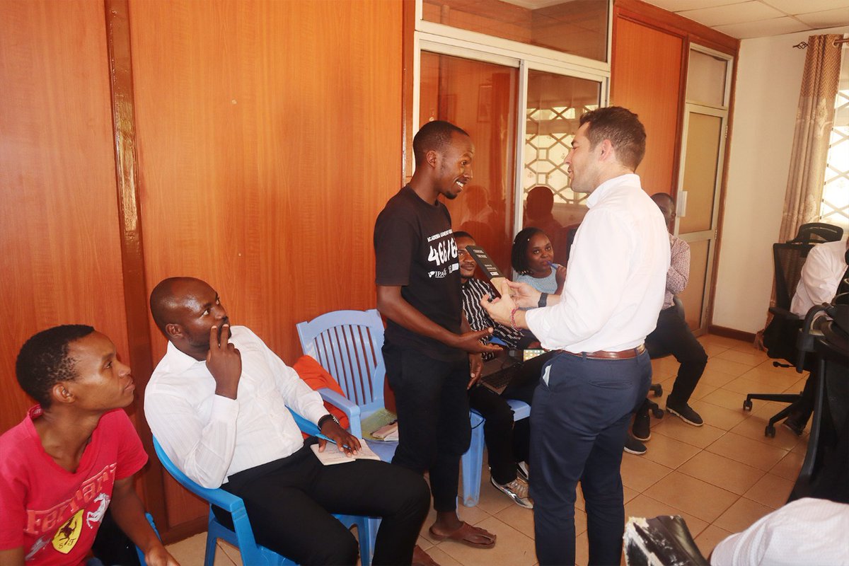 GoBlueKenya's tweet photo. Today, the @IPAV_pt and @JumuiyaBloc mission headed to @taitatavetagovt where they met the @UbuntuLeadersAc alumni from the County. They were met by officials from the county departments of Youths, Sports, Gender, Culture and Social Services were present. 
@camoes_ip @EUinKenya https://t.co/3hHUzKWJzC