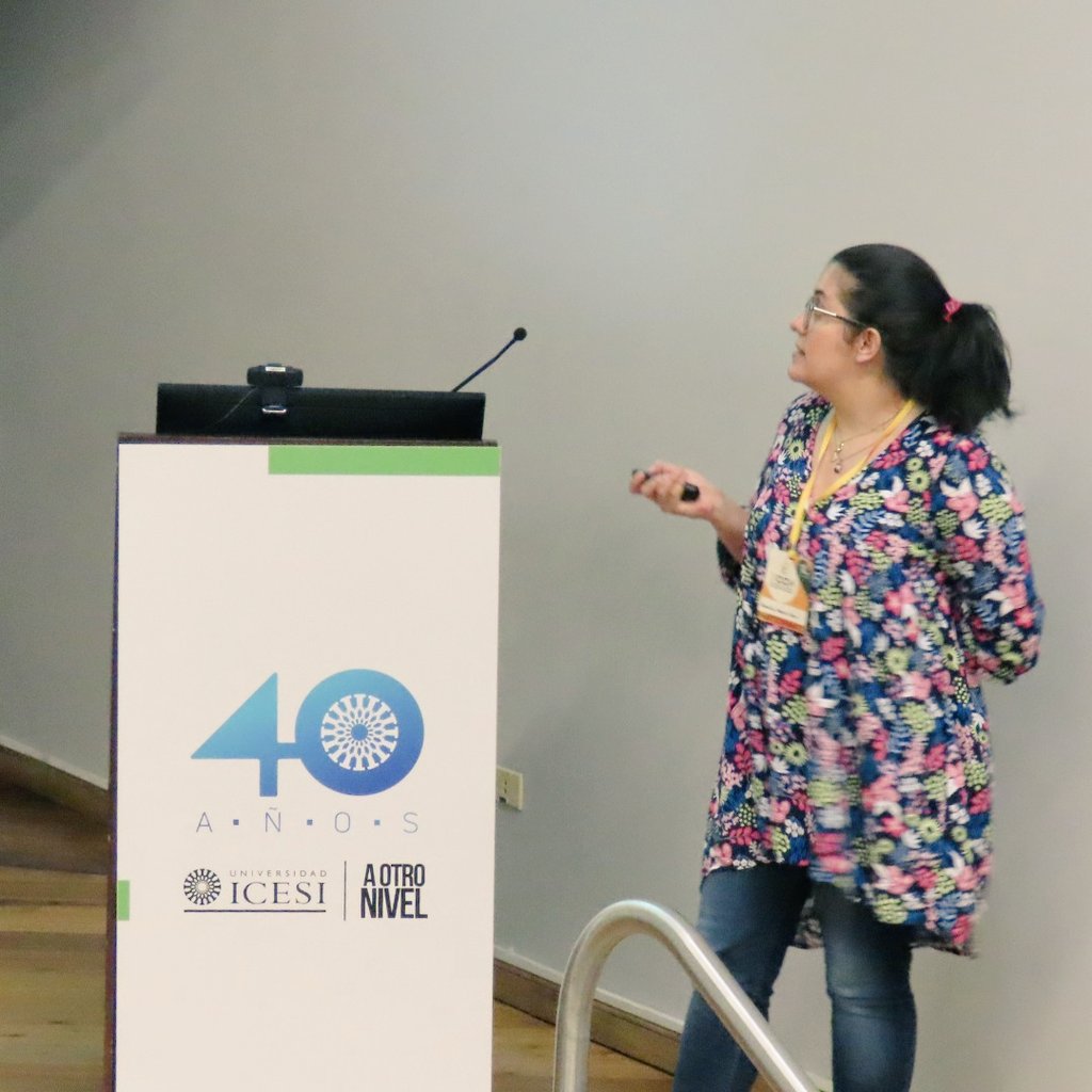 funcoriacea's tweet photo. #TBT2022 Recuerdos de nuestra participación en el #3CCH de la @ACHerpetos , realizado en 2022 en Cali. Llevamos esta ponencia sobre las observaciones realizadas en la vereda Lechugal (Necoclí, Antioquia) en 2021 y las actividades llevadas a cabo con #Acaetur.
#seaturtles https://t.co/zrMmdLUrH3