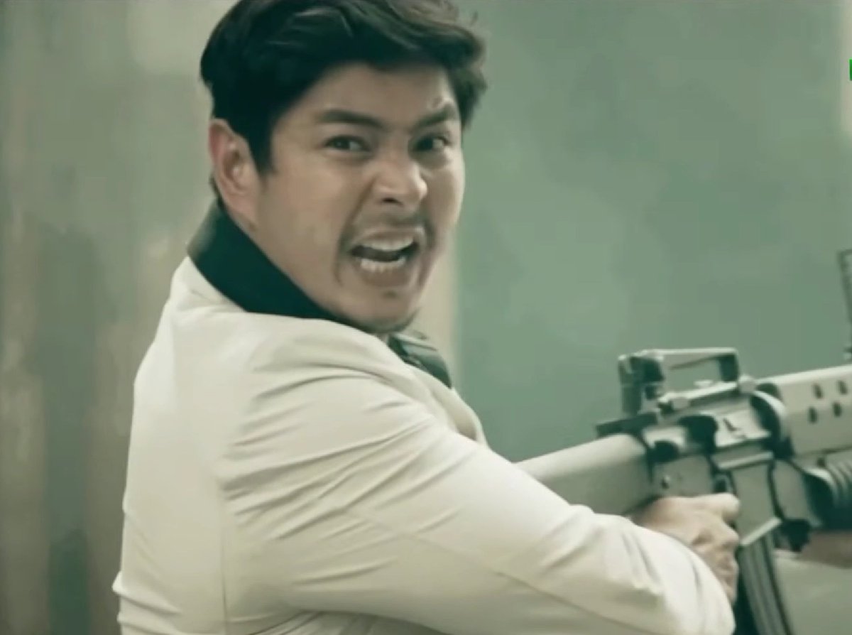 TrashyyRBLX's tweet photo. Mula sa uncorruptable character na si Cardo Dalisay, magiging rapist, kriminal, at basag-ulero si Coco Martin sa Batang Quiapo! #batangquiapo #FPJsBatangQuiapo https://t.co/pNk21o4Zxa