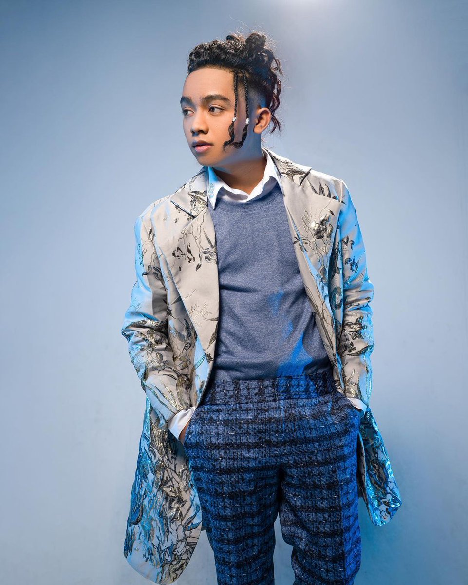PIPITHADI3's tweet photo. Katakan jik kau tak cinta
Kau siksa diriku dengan semua sikapmu
Tapi tak sepantasnya kau rendahkan aku
Kau membuatku Serba Salah
Betrand's @BetrandPPO_ofc New Single
#kuyangselalusalah https://t.co/Jfv5XFmhlh
