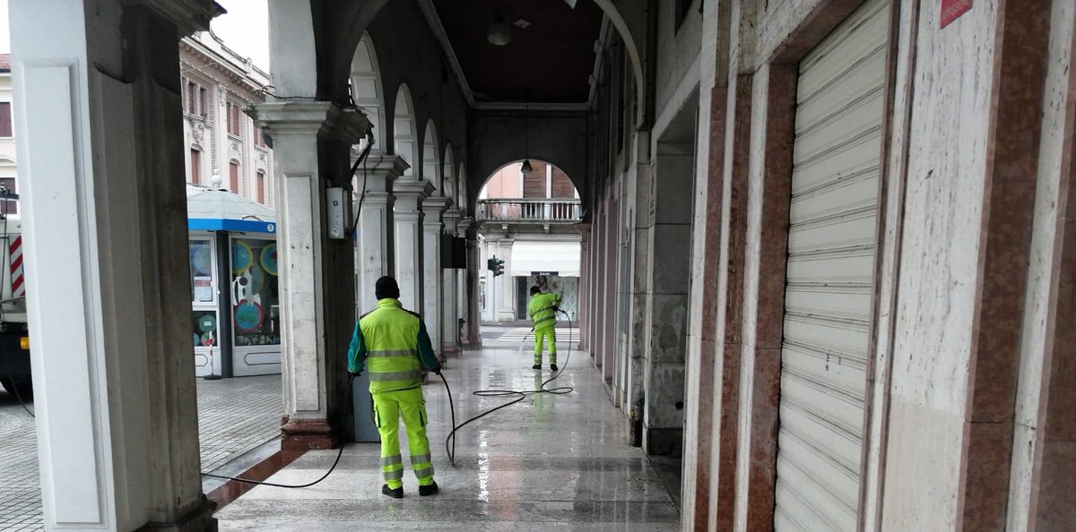 GruppoVeritas's tweet photo. Oggi a #SanDonadiPiave con gli #OperatoriVeritas durante gli interventi della giornata.

#3febbraio 

📍 San Donà di Piave. https://t.co/JnWhIx2wlV