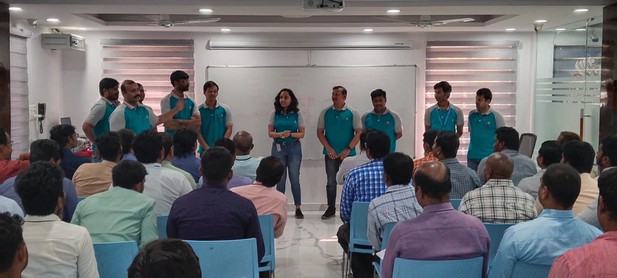 HoneyyGroup's tweet photo. Day 2 of new employee training has been a great learning to all the participants. We are glad to have addressed them today.
#NewEmployees #EmployeeTraining #realestateexpert #NewEmployeeTraining #FutureGoals #Leaders #Growth #careergrowth https://t.co/llBbARbGwo