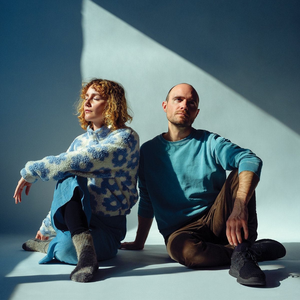 Backward Music (@backwardmusic) on Twitter photo Earth Then Air, the debut LP from Best Fern with “swelling atmosphere and lyrics” (<a href="/Hanpeel/">Hannah Peel</a>) and “glassy ambient soundscapes” (<a href="/Under_Radar_Mag/">Under the Radar</a>) that is “at once soaring and earthy” (<a href="/VSmallFlames/">Various Small Flames</a>) is now available.
Listen / Order LPs at:
youngbloods.ffm.to/earth-then-air Earth Then Air, the debut LP from Best Fern with “swelling atmosphere and lyrics” (<a href="/Hanpeel/">Hannah Peel</a>) and “glassy ambient soundscapes” (<a href="/Under_Radar_Mag/">Under the Radar</a>) that is “at once soaring and earthy” (<a href="/VSmallFlames/">Various Small Flames</a>) is now available.
Listen / Order LPs at:
youngbloods.ffm.to/earth-then-air