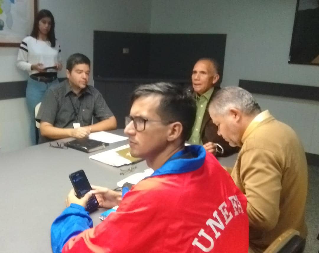 ComproticUnefa's tweet photo. Un gran paso para la universidad venezolana ! Fueron activadas incubadoras productivas en todos los núcleos de la @Unefa_VEN ! Vamos hacia la consolidación del primer conglomerado de empresas sociales universitarias y la incubadora más grande de Latinoamérica @angiolillofp https://t.co/j5LYgjGoFj