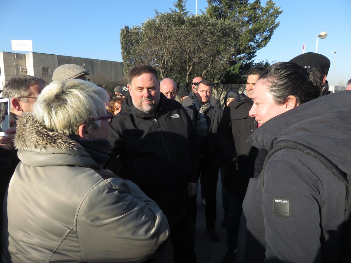 ERCVallesOr's tweet photo. Suport a la plantilla la farmacèutica #towa per la retallada de drets salarials. També a  #Martorelles. En allò que puguem ajudar des dels ajuntaments i des del departament de Treball  ho   farem. https://t.co/f3AgRXqkat