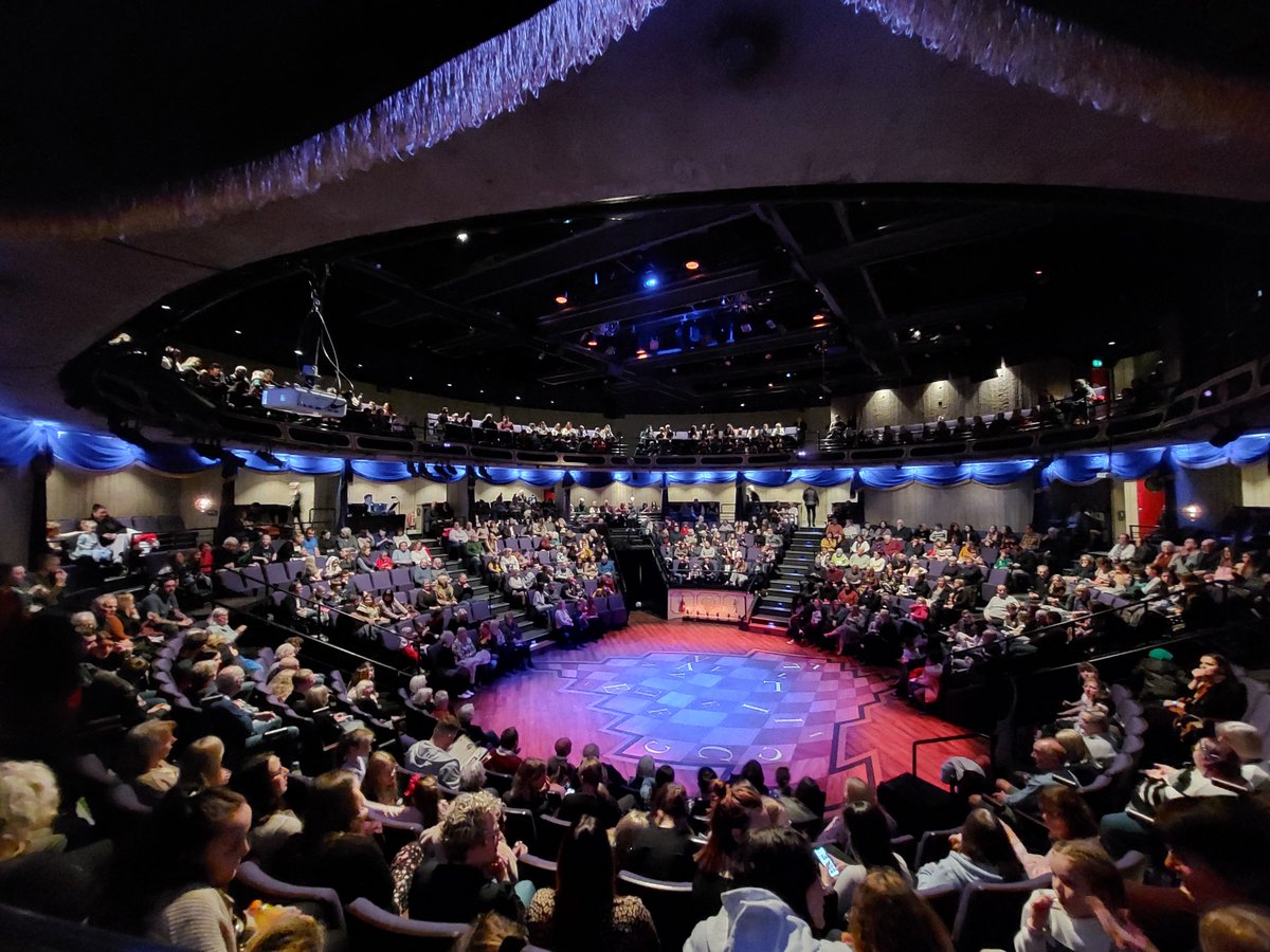 Join us! We’re recruiting for an Assistant Director to work with us for a full year, full time (Salary £30,843.80pa). An exciting role in an exciting theatre, this role offers great professional development in a fun, friendly environment. Take a look here: bit.ly/3WVCAfG