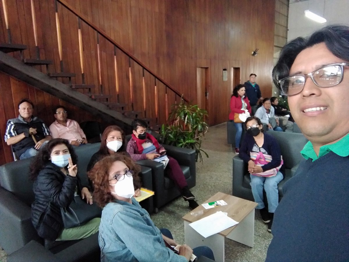 herrerahector26's tweet photo. Aquí no se rinde nadie.
#Repeju dará la información que #ANAPEP se niega a dar.

¡Sólo organizados! 
Gracias amigos y amigos de la 3era. edad, su lucha es mi lucha. 
#EducarEsLiberar https://t.co/wtoI70O5uO
