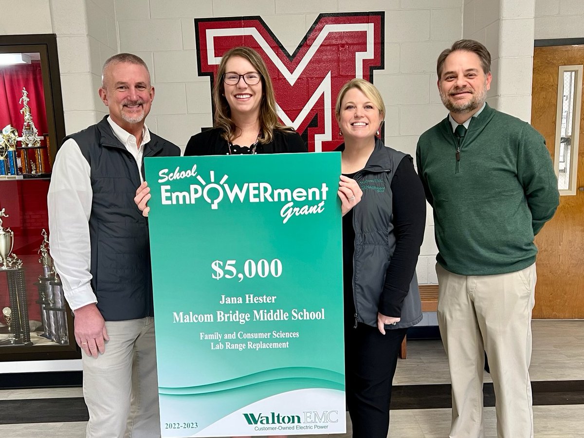 So thankful to @waltonemc for selecting MBMS FACS to receive an EmPOWERment Grant! Can't wait to use these funds to update our MBMS FACS Labs! #ctaedelievers @MalcomBridgeMS @OCS_CTAE @OconeeCoSchools