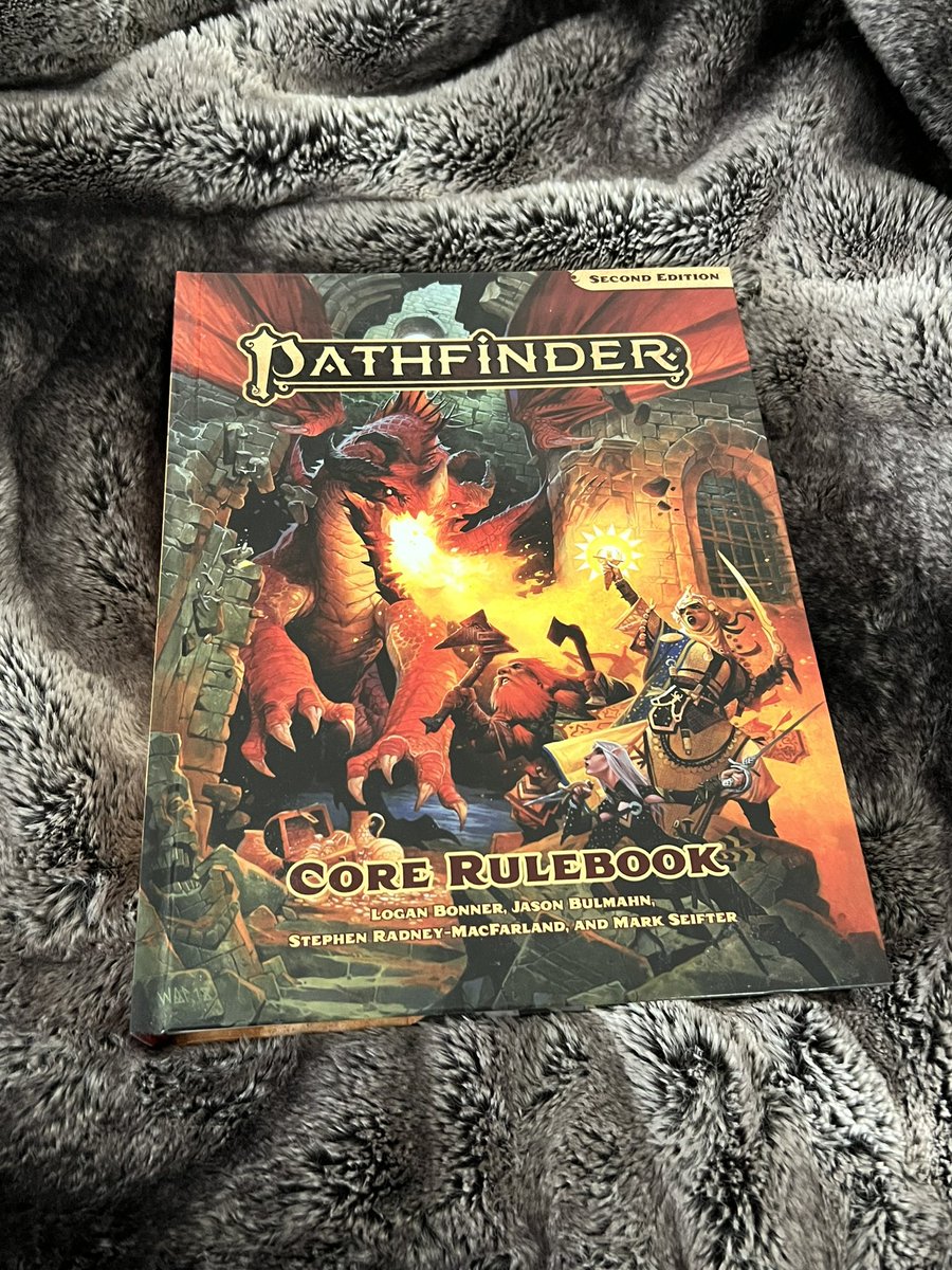 Turns out I have a spare, unused one of these from a previous Humble Bundle. So…giveaway time?

We will keep it simple, just follow and RT to enter. Drawing on Wednesday. 

For shipping purposes gonna have to be US only, sorry 😞