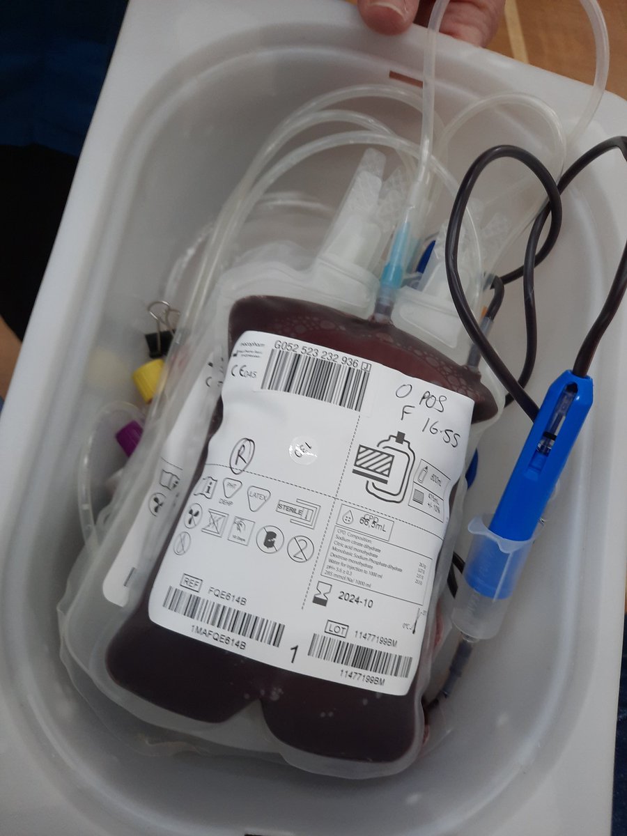 Vicky Spark 💙 tweet media