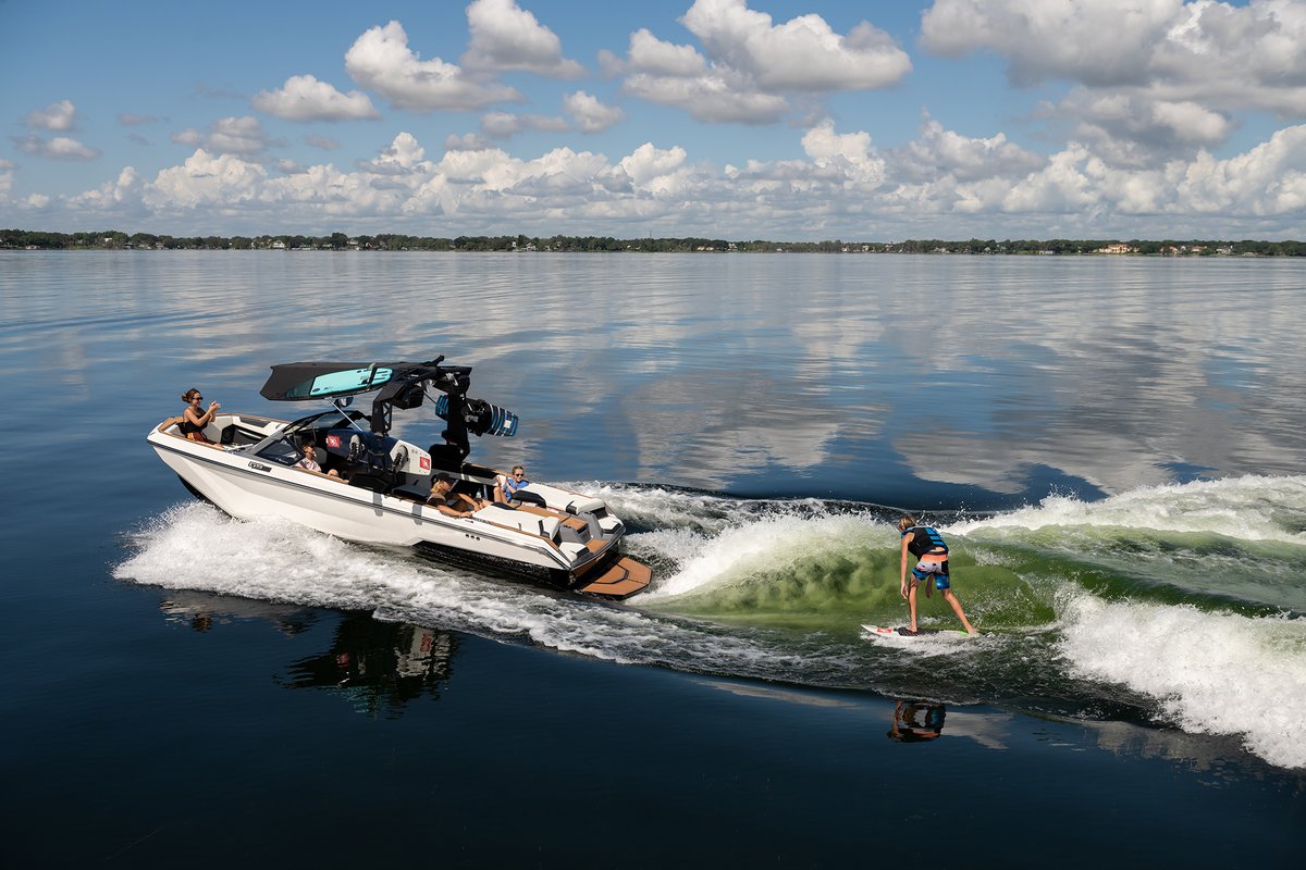 Whether you want to surf or to ski, the @NautiqueBoats  GS series is equipped with patented NSS and NCRS  to optimize wake size and boat pitch for either a monster surf wave or flat ski wake. If versatility is what you need, the GS series brings the goods! #featurerichfriday