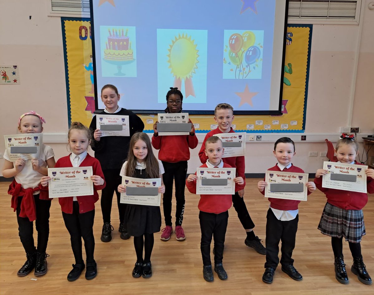AntoninePrimary's tweet photo. Well done to all our Writer of the Month certificate winners. Super efforts by everyone! #WriteOnTrack #AgentAimHigh 💫⭐️ https://t.co/BIaE3HLooO