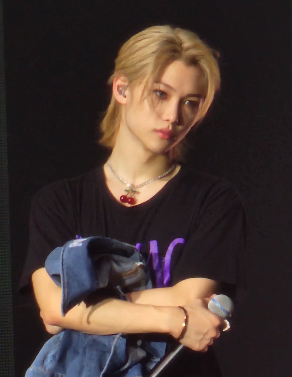 this felix photo >>>>