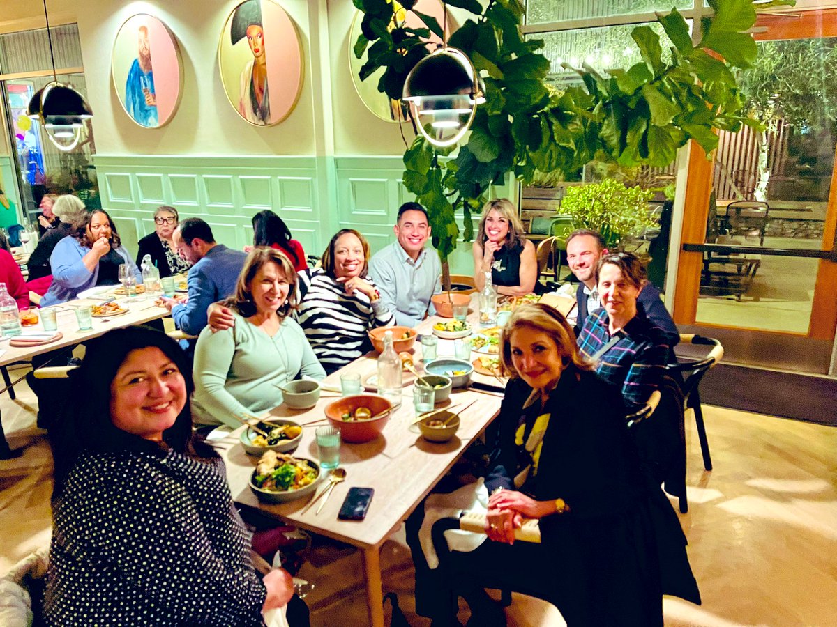 Breaking bread with the BEST leaders I know!💕🫶🏽💚 California’s @ACSA_info is leading the nation in bringing together @CALSAfamilia @CAAPLE1 & @theCAAASA to unite our COLLECTIVE impact in leadership because #ALLmeansALL #BetterTogether @BUSDFuentes @thomascmurray @AASAHQ