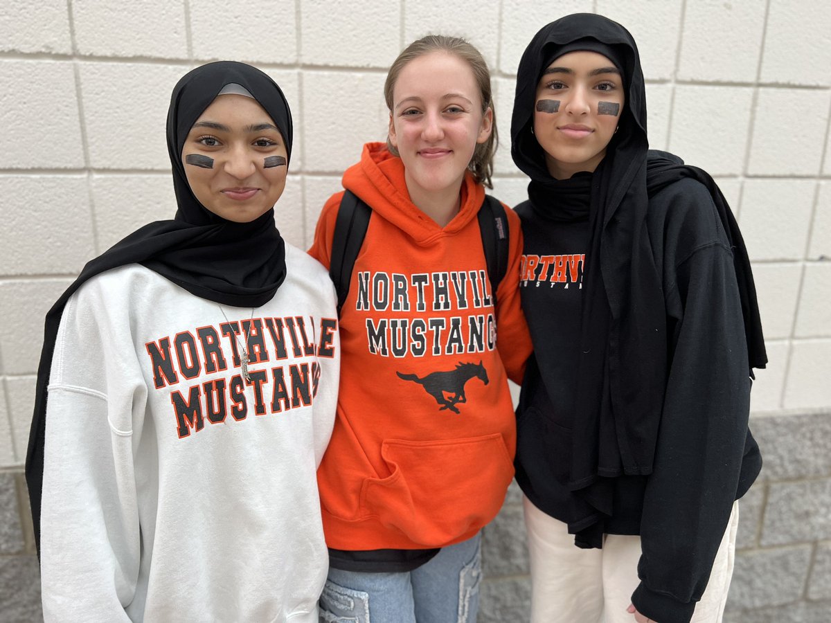 NorthvilleEDU's tweet image. Rivals Week Finale! Student Congress is ready for a fun pep rally! #NPSWorldofPossibilities @nhsstangs1 @NCSD #RivalsWeek