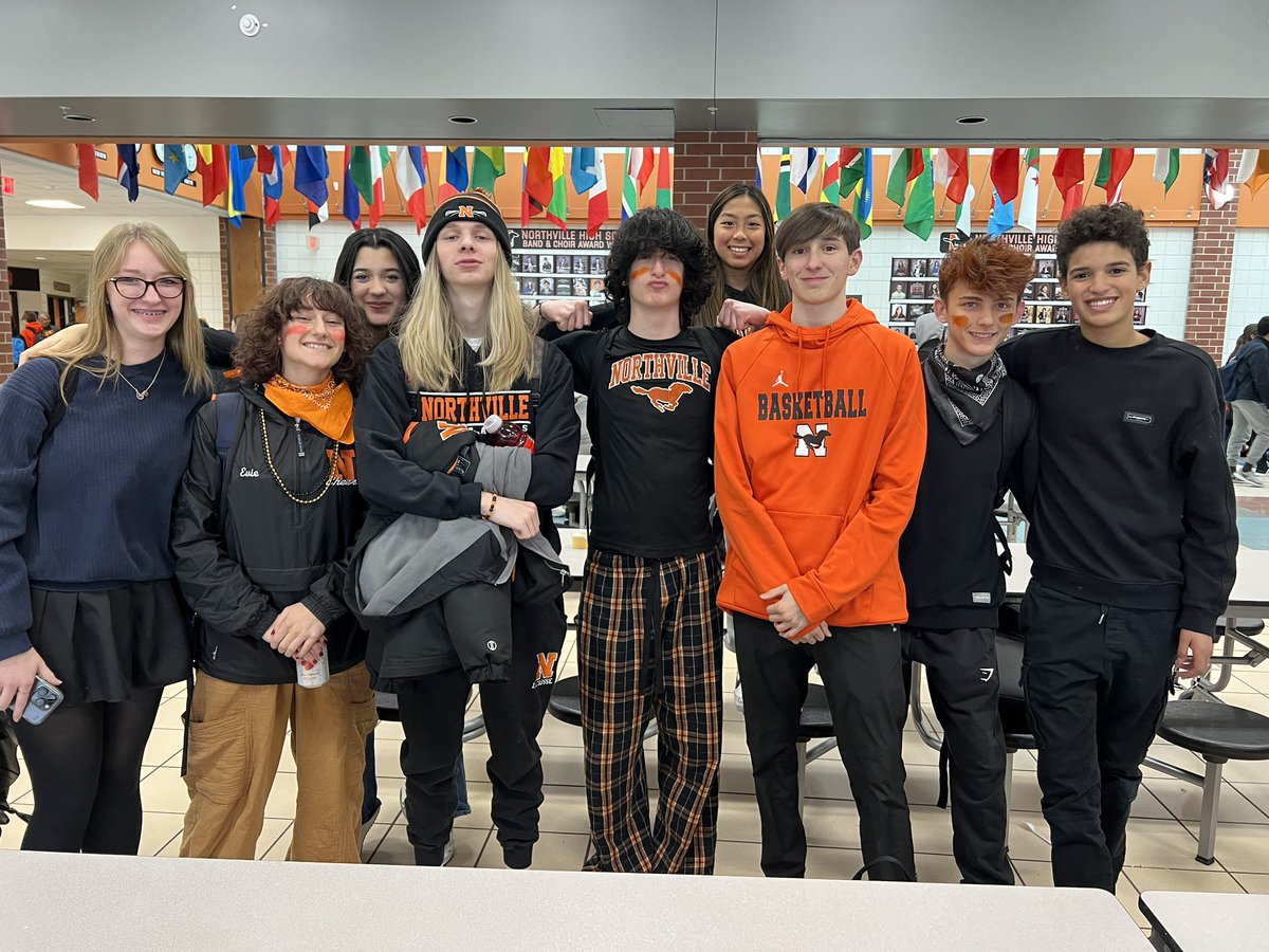 NorthvilleEDU's tweet image. Rivals Week Finale! Student Congress is ready for a fun pep rally! #NPSWorldofPossibilities @nhsstangs1 @NCSD #RivalsWeek