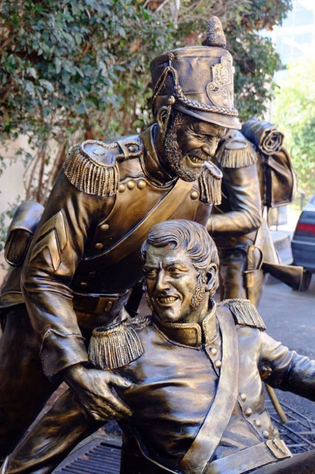 Era zambo. Hijo de una esclava negra y un indio guaraní. Era soltero y 23 años tenía aquella calurosa mañana del miércoles 3 de febrero de 1813. Dicen que no era muy buen jinete, aunque lo dudamos, porque para aquel combate, el coronel había elegido a sus mejores hombres.