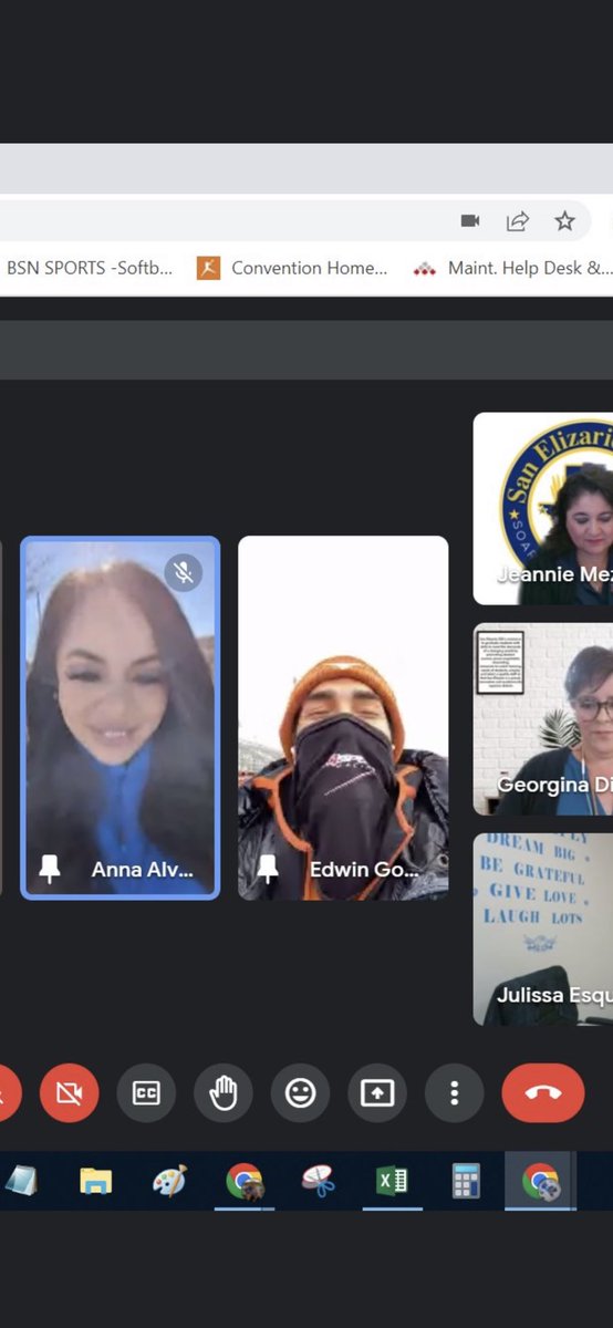 World Read Aloud Day Dreamer Edition!! 🏃🏽‍♀️👟Students guessed who our Masted Reader was: Edwin Gomez <a href="/Edwinpre1031126/">Edwin Gomez</a> …P.S: did you hear Loya’s students guessed???? Yeap….that was my little boy #proudmomma 😍 #drlunasclass #SanEliNation #DaleSanEli #runnersforlife #SEHSthebest