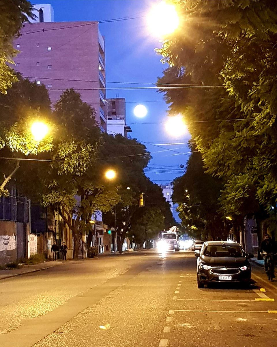 5 lunas. Ph Diego Arévalo. #Rosario #Argentina