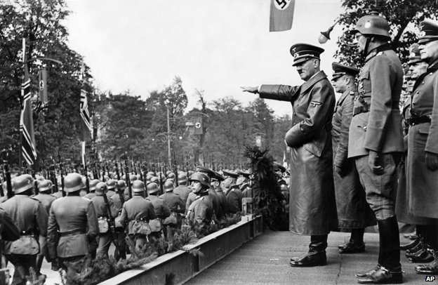 3rulion's tweet photo. @Roger_Moorhouse @McFaul The place. https://t.co/SRKX3KboPO