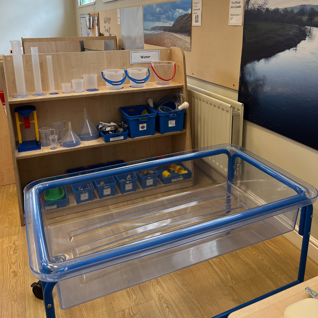 EarlyExcellence's tweet image. Transform EYFS &amp;amp; KS1 classrooms into dynamic &amp;amp; engaging learning spaces.

Expert curriculum consultant advice &amp;amp; a focus on inspiring creativity &amp;amp; growth. 

Get in touch &amp;amp; take the first step: earlyexcellence.com/get-equipped/ 

#EYFS #KS1 #ClassroomDesign #LearningEnvironment #Education