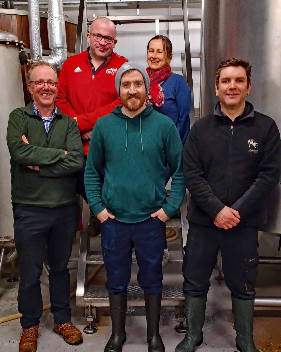 9 White Deer Brewery tweet media