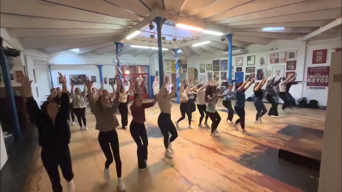UDCHS's tweet photo. #Dance your way into the weekend with our #UDel Kinesiology & Applied Physiology students, who took a Flamenco dance class while studying #abroad in Barcelona, Spain.
Test your skills + follow along with the video:
https://t.co/A6JZS39sq3
#UDAbroad #UDWinter #netDE @UDGlobal https://t.co/DqG9ulaXFK