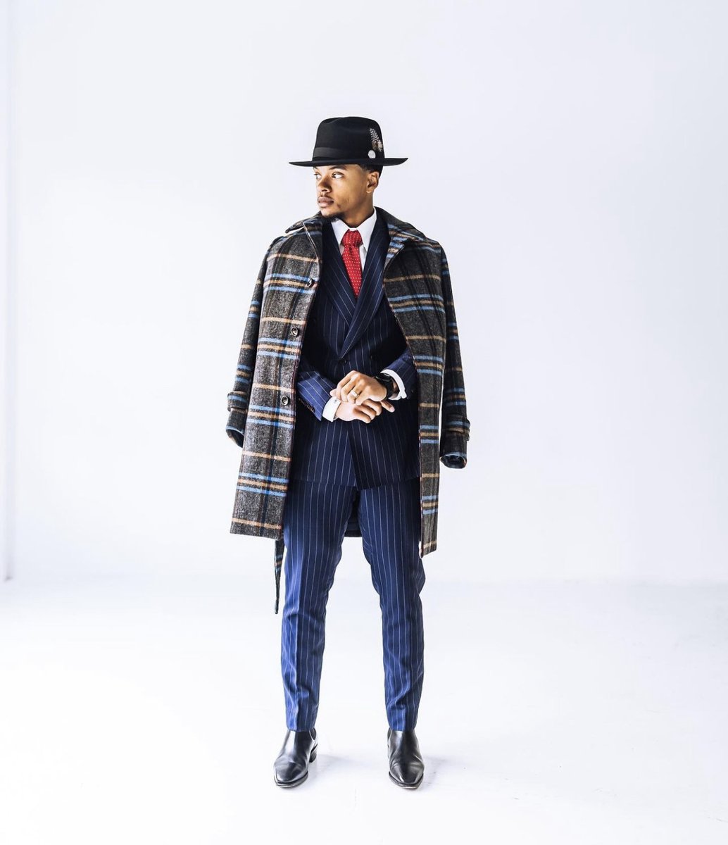 Tiesdotcom's tweet image. A peacoat with a flare. All cold-weather means is layering. 

#tiesyourlife #mensstyle #mensfashion #OOTD #pinstripesuit #winterfashion

Photography: @wrightthroughthelens
Model: @styleswithace