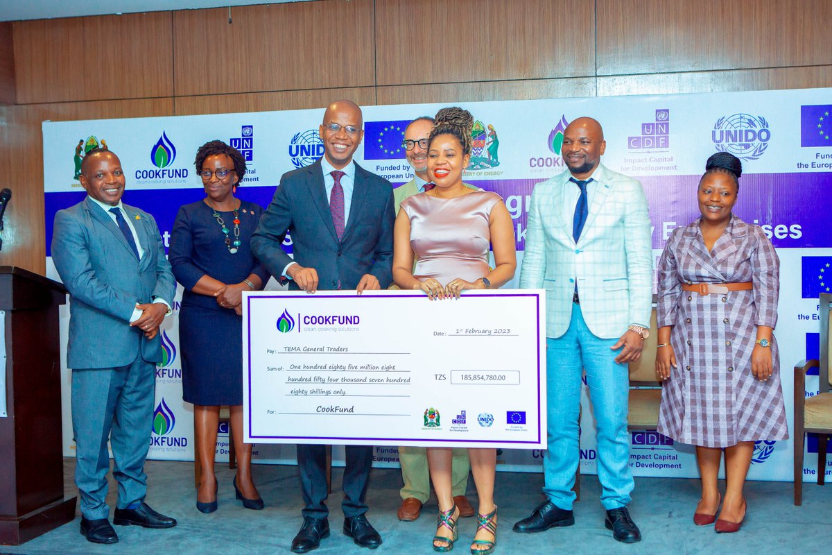 Thank you Hon.<a href="/JMakamba/">January Makamba</a> Minister of Energy &amp; EU Amb. M. Fanti for officiating <a href="/UNCDF/">UN Capital Development Fund</a> hosted #CookFund award ceremony totaling 3.2 billion Shs/Euro 1.3m catalytic funds to 16 enterprises to address 1) end user affordability 2)under capitalization of clean cooking energy businesses